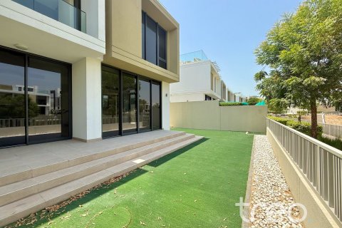 3 غرف نوم فيلا في Golf Grove, الإمارات العربية المتحدة رقم 173895 5