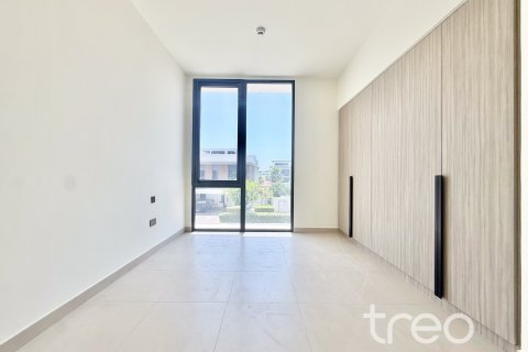 3 غرف نوم فيلا في Golf Grove, الإمارات العربية المتحدة رقم 173895 24