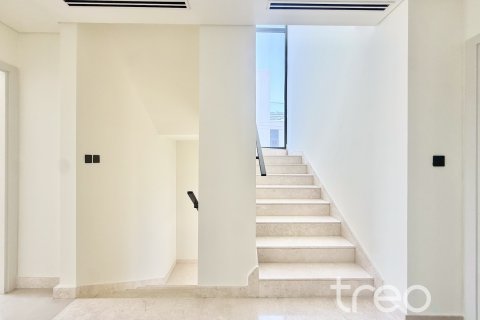 3 غرف نوم فيلا في Golf Grove, الإمارات العربية المتحدة رقم 173895 19