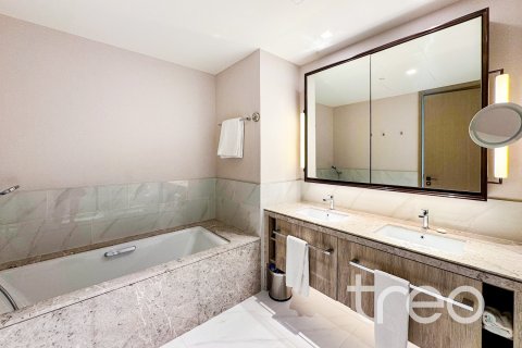 2 bedrooms Apartment in Address Harbour Point, UAE No. 173893 9