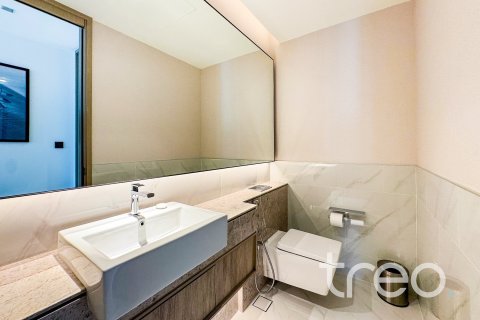2 bedrooms Apartment in Address Harbour Point, UAE No. 173893 8