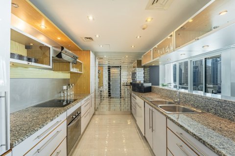 Apartment de 3 dormitorios en Dubai Marina, UAE No. 210403 3