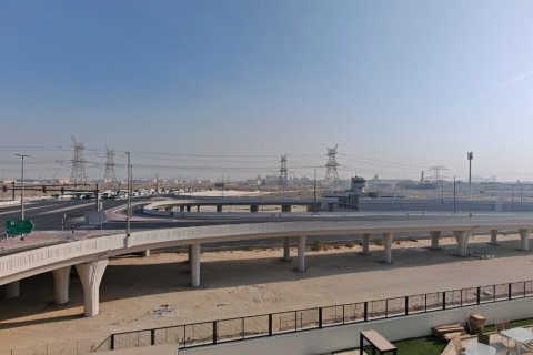 Apartment de 3 dormitorios en Dubai, UAE No. 210398 8