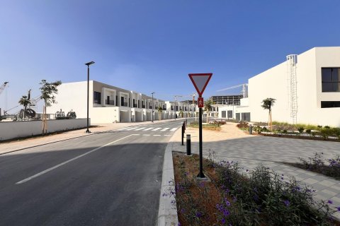 Townhouse de 3 dormitorios  No. 124439 4