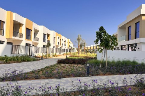 Townhouse de 3 dormitorios  No. 124439 3