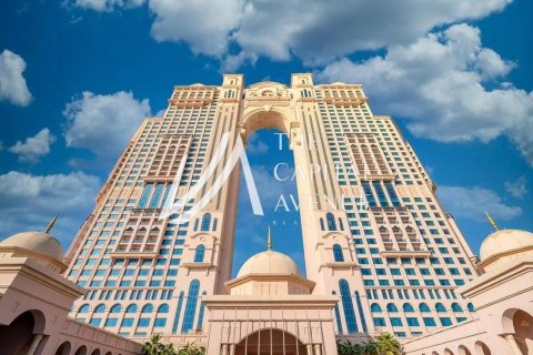 Apartment de 3 dormitorios en The Marina, UAE No. 86540 4