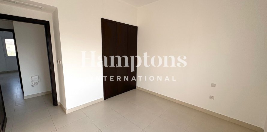 3 غرف نوم فيلا  رقم 125071