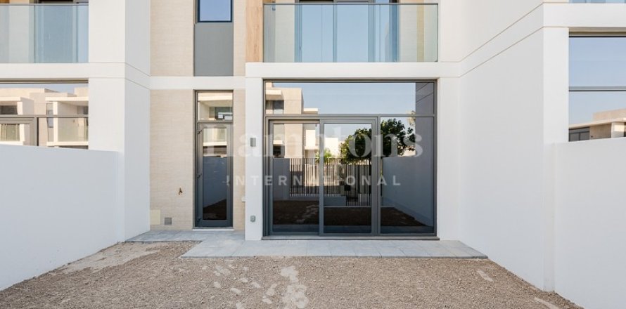 3 غرف نوم تاون هاوس  رقم 125068