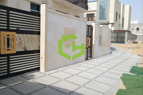 Вилла с 5 спальнями №105133 13