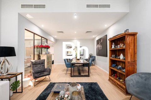 Townhouse de 4 dormitorios  No. 114818 5