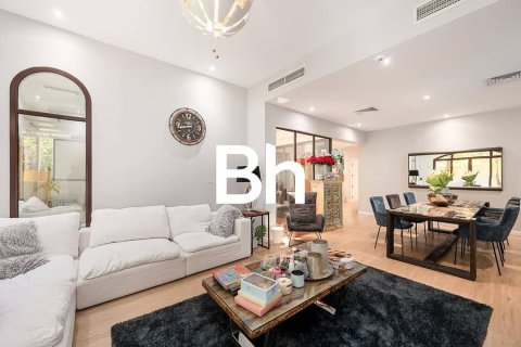 Townhouse de 4 dormitorios  No. 114818 6