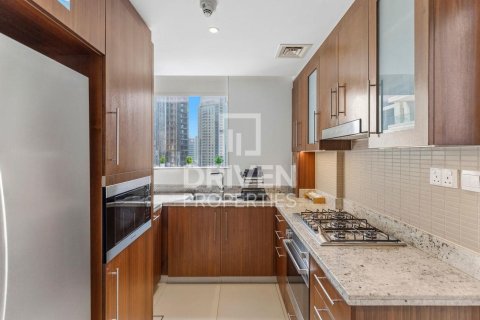 2 bedrooms Apartment in Boulevard Point, UAE No. 192143 17
