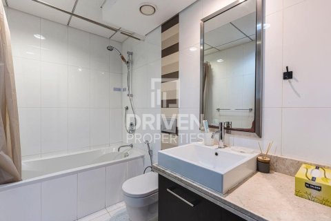 Квартира с 2 спальнями в Boulevard Central Towers, ОАЭ №192142 11