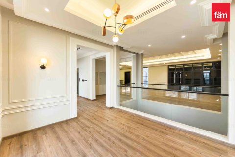 Villa de 5 dormitorios  No. 131266 12