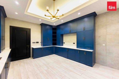 Villa de 5 dormitorios  No. 131266 9