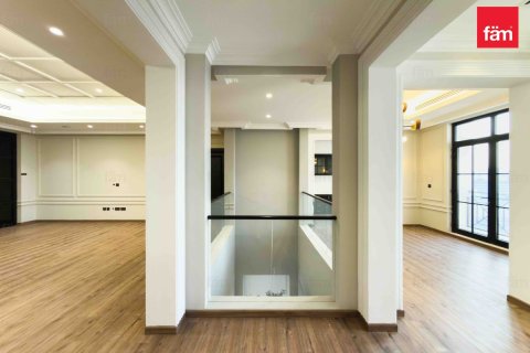 Villa de 5 dormitorios  No. 131266 13