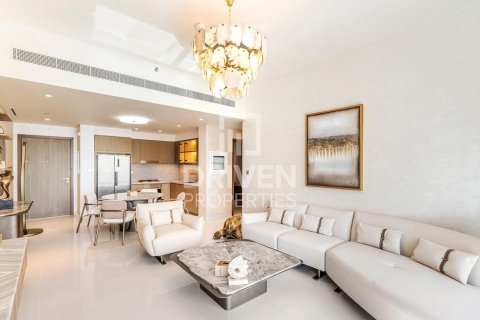 Квартира с 2 спальнями в EMAAR Beachfront, ОАЭ №190985 5