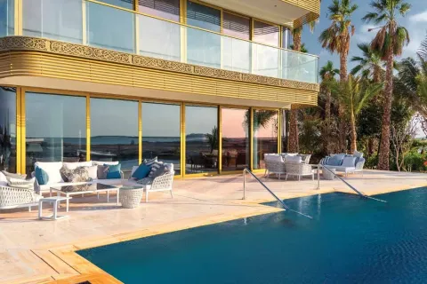 7 غرفة نوم  فيلا  رقم 135027 5