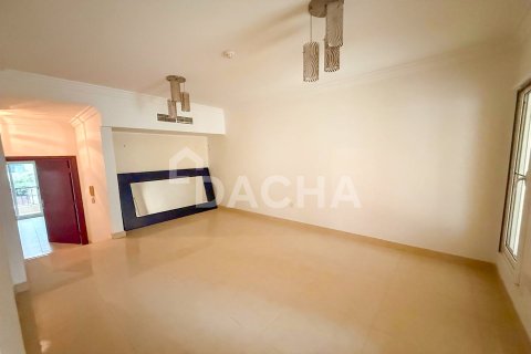 3 bedrooms Villa in District 11, UAE No. 161162 10