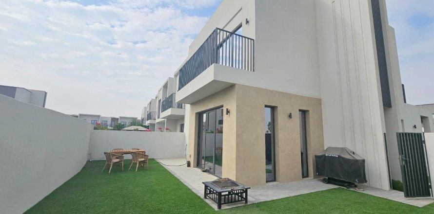 Таунхаус с 4 спальнями в Дубай, ОАЭ №127247