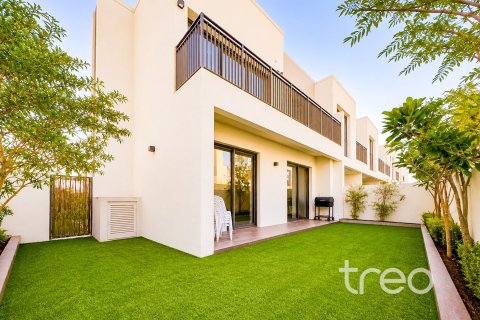 Townhouse de 4 dormitorios en EMAAR South, UAE No. 206230 10
