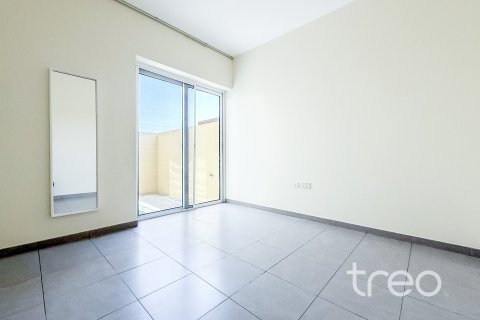 Appartement de 3 chambres à EMAAR South, UAE No. 206236 10