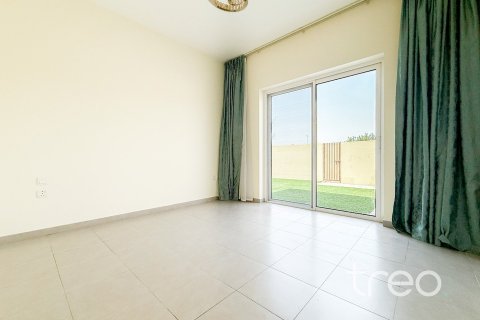 Appartement de 3 chambres à EMAAR South, UAE No. 206236 6