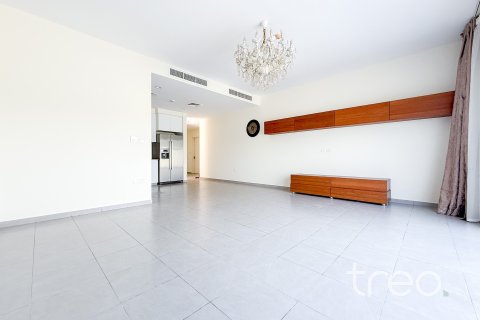 Appartement de 3 chambres à EMAAR South, UAE No. 206236 3
