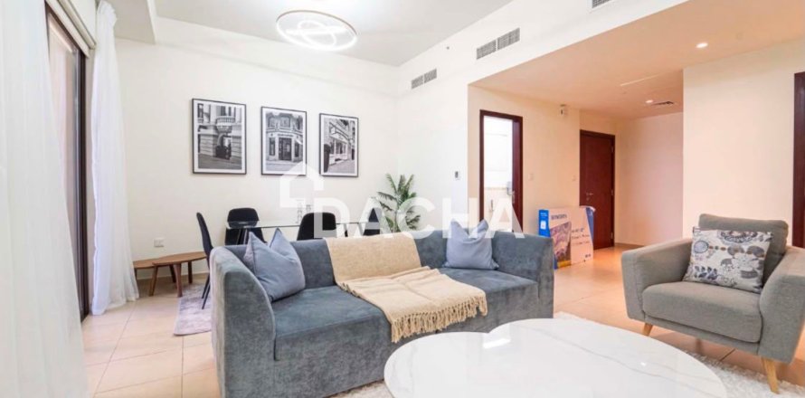 Apartment de 2 dormitorios en Bahar, UAE No. 210315