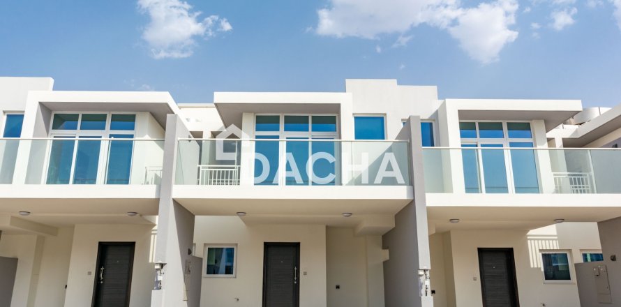 Townhouse de 3 dormitorios en DAMAC Hills (Akoya by DAMAC), UAE No. 210313