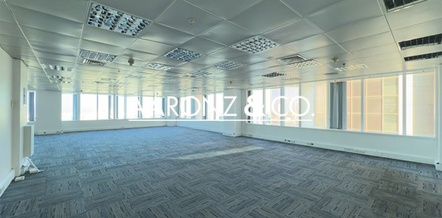 372مربع، مكتب في Sheikh Zayed Road, الإمارات العربية المتحدة رقم 132752