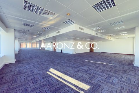 372مربع، مكتب في Sheikh Zayed Road, الإمارات العربية المتحدة رقم 132752 11