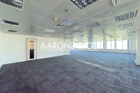 372مربع، مكتب في Sheikh Zayed Road, الإمارات العربية المتحدة رقم 132752 4