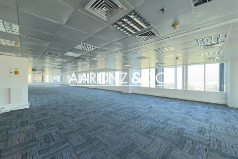372مربع، مكتب في Sheikh Zayed Road, الإمارات العربية المتحدة رقم 132752 12