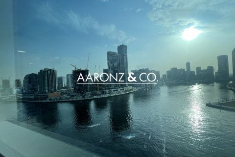 92مربع، مكتب في الخليج التجاري, الإمارات العربية المتحدة رقم 132751 11