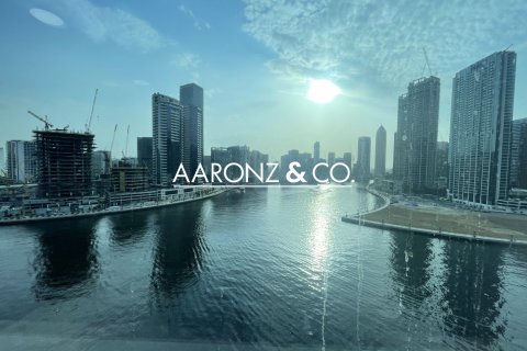 92مربع، مكتب في الخليج التجاري, الإمارات العربية المتحدة رقم 132751 12