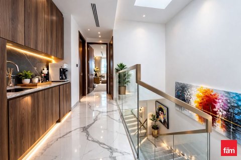 Villa de 4 dormitorios en Dubai, UAE No. 148621 21