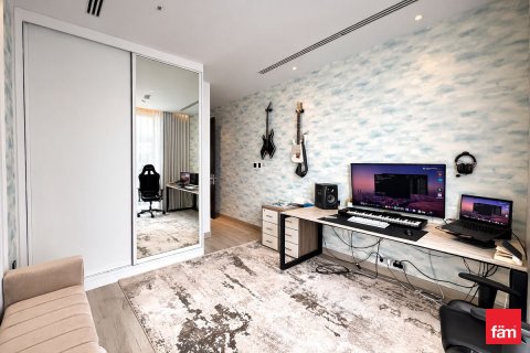 Villa de 4 dormitorios en Dubai, UAE No. 148621 20