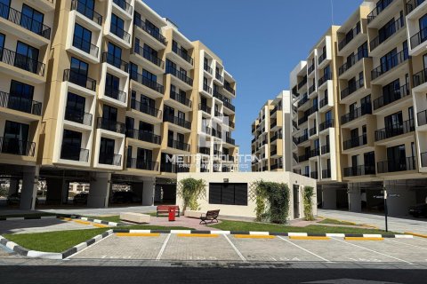 Studio Apartment in Al Hamra Village, UAE No. 171565