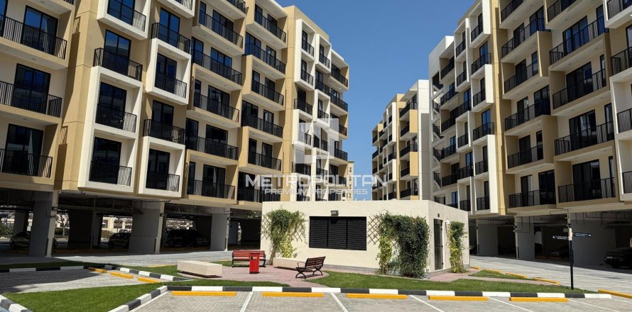 Studio Apartment in Al Hamra Village, UAE No. 171565