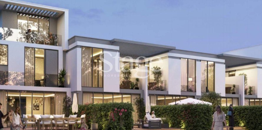 4 bedrooms Townhouse in Dubai Land, UAE No. 185745