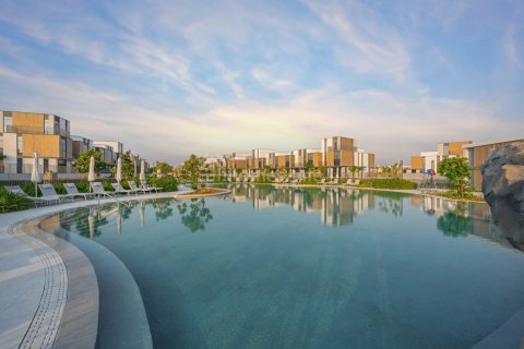 4 bedrooms Villa in Mudon, UAE No. 151455 13