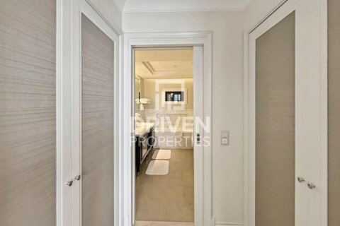 2 bedrooms Apartment in Downtown Dubai (Downtown Burj Dubai), UAE No. 192006 16