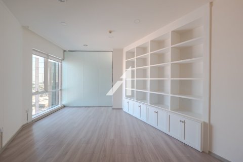 Офис 223.9м² в Дубай, ОАЭ №107602