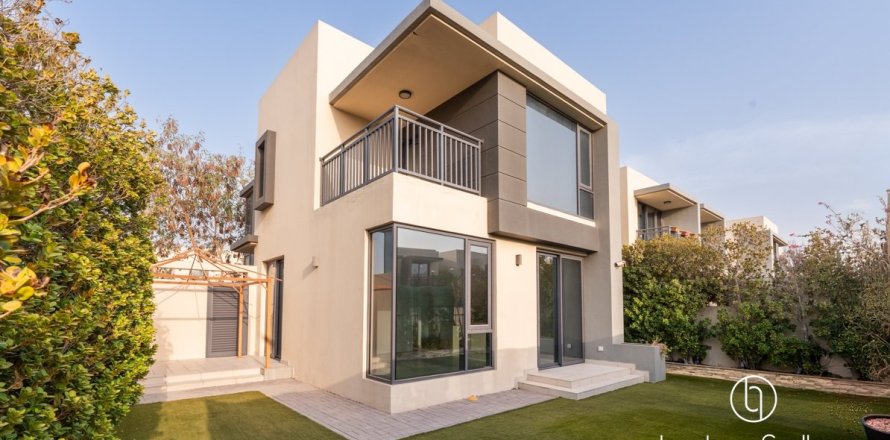 4 bedrooms Villa in Dubai Hills Estate, UAE No. 165890