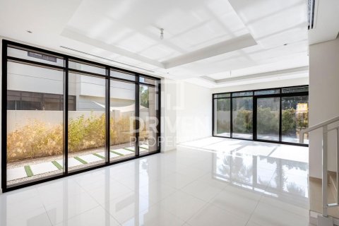 Villa de 3 chambres  No. 120666 2