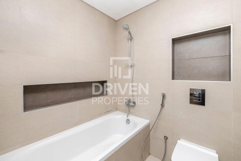 1 bedroom Apartment in BLVD Heights, UAE No. 191755 14
