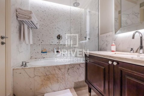 1 bedroom Apartment in Downtown Dubai (Downtown Burj Dubai), UAE No. 191751 10