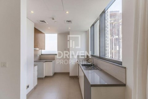 2 bedrooms Apartment in 5242, UAE No. 191750 7