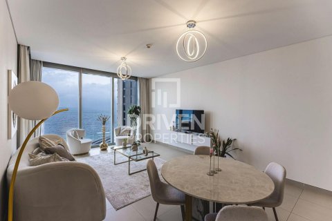 2 bedrooms Apartment in 5242, UAE No. 191756 3